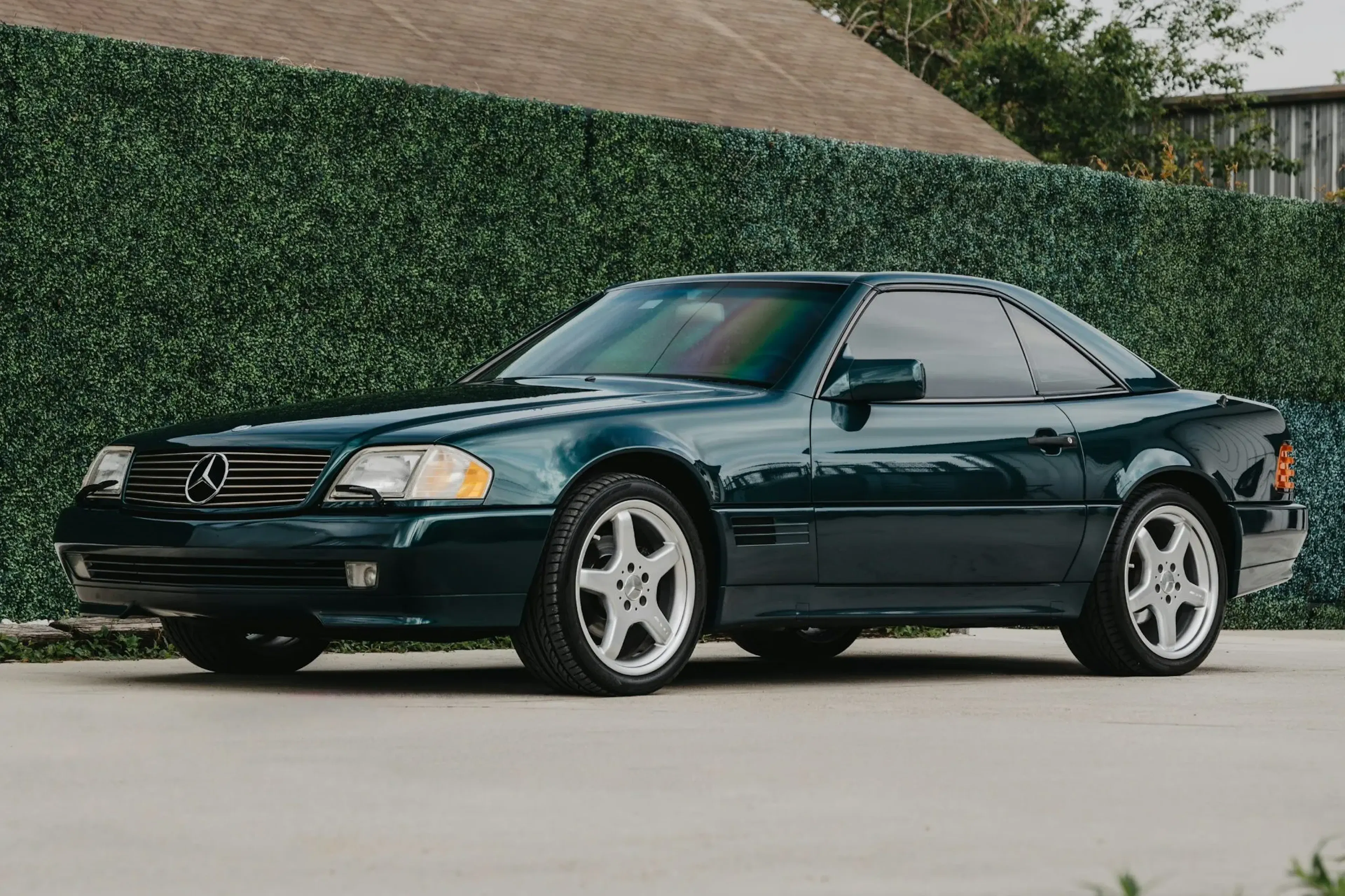1994 Mercedes-Benz SL600 Base | Hagerty Valuation Tools®